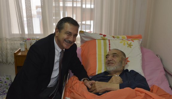 Başkan Ataç yaşlı ziyaretlerini sürdürüyor
