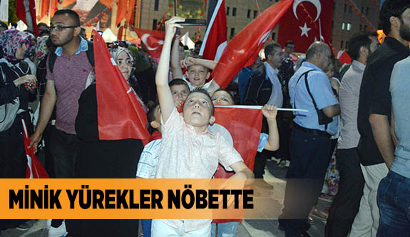 MİNİK YÜREKLER NÖBETTE