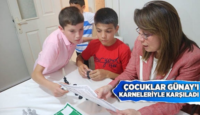 ÇOCUKLAR GÜNAY’I KARNELERİYLE KARŞILADI