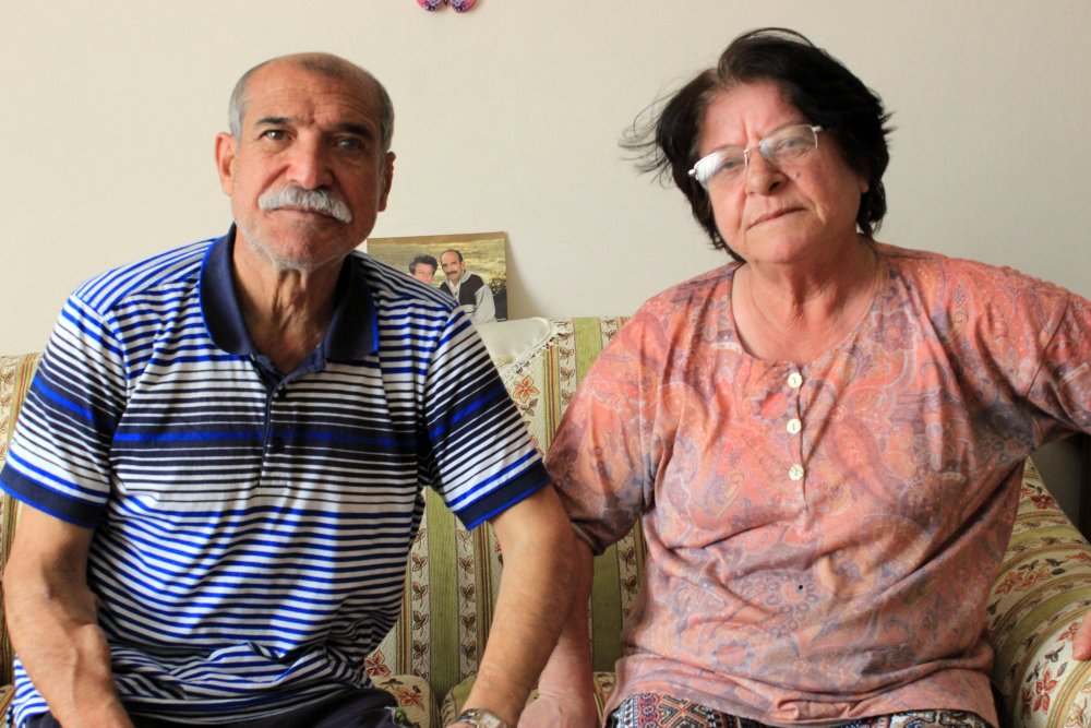 Hayata Gönül Gözü ve Bağlamayı ile Tutunuyor ile ilgili görsel sonucu