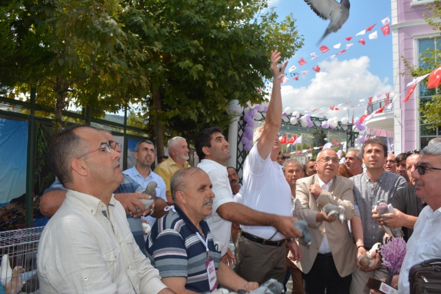 ÇATALCA BELEDİYE BAŞKANI’NDAN BÜYÜKERŞEN’E POSTA GÜVERCİNİYLE MESAJ