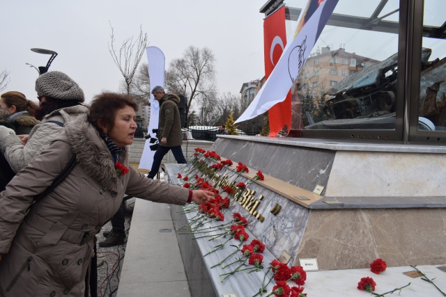 Uğur Mumcu'yu özlemle andık