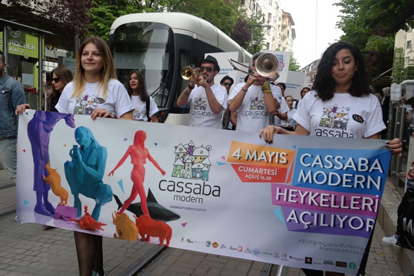 CASSABA MODERN HEYKELLERİ AÇILDI