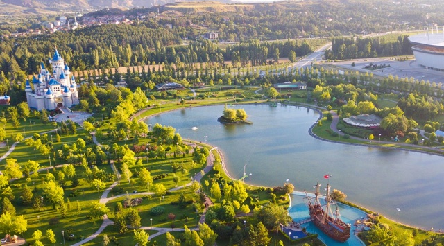 Anadolu’nun incisi Eskişehir’in nefes aldıran parkları…