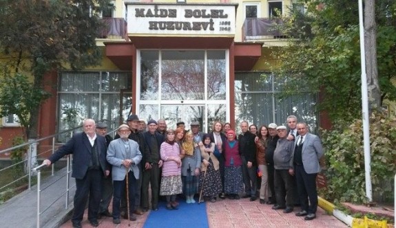 Yaşlıları unutmadılar