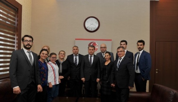 Çabanızı takdirle karşılıyorum