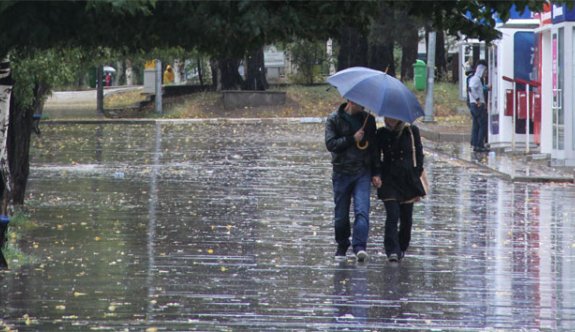 YAĞIŞLI HAVA GERİ GELİYOR