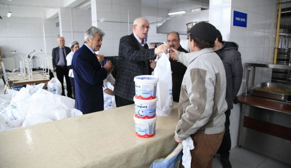 Aşevi’nde yılbaşı morali