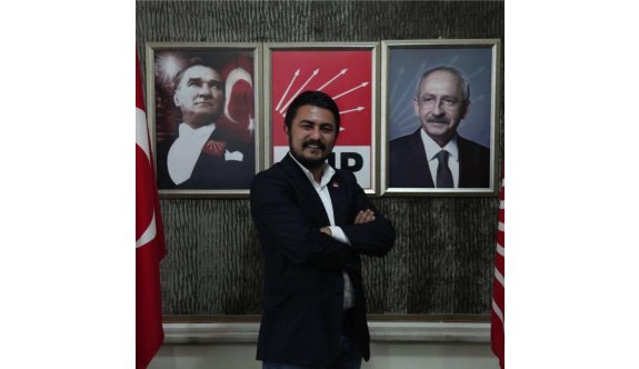 CHP’li gençler düşünmeye davet etti