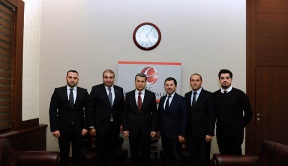 Lider İş Adamları Vali Çelik’i ziyaret etti