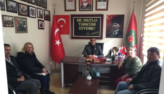 Şehit ailelerini ziyaret ettiler