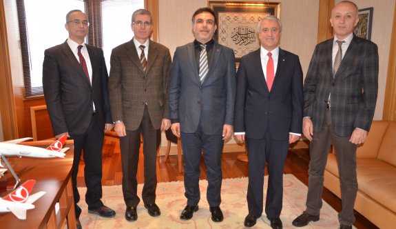 Sağlık yöneticilerinden  Rektör Gündoğan’a ziyaret