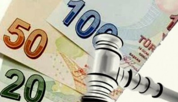 İzinsiz yabancı işçi çalıştıran işletmeciye 25 lira ceza