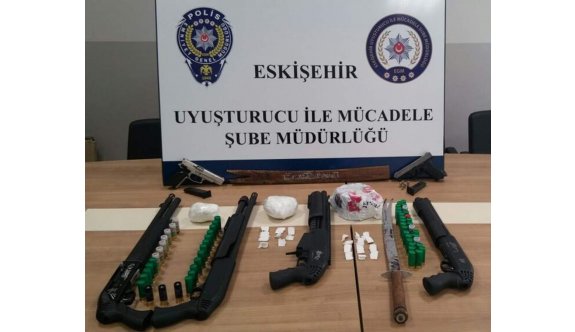 11 adrese eş zamanlı uyuşturucu operasyonu yapıldı