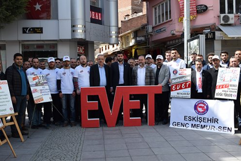 Delikanlıca evet  dediler