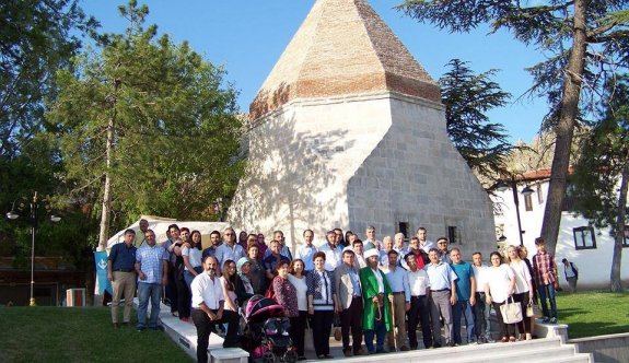 Sivrihisarlılar memleketlerinde bayramlaştı