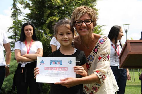 Masal Şatosu Akademisi’nin yeni mezunları