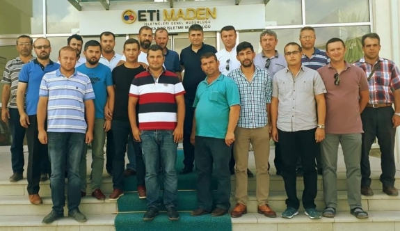 Eti Maden Kırka Bor İşletme Müdürü Ayten’e çalışanlardan anlamlı kutlama