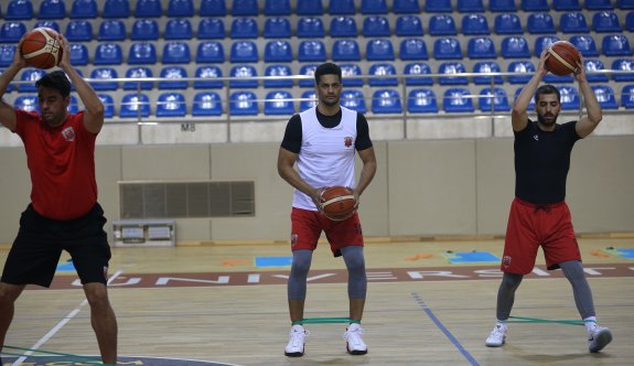 Eskişehir Basket top başı yaptı