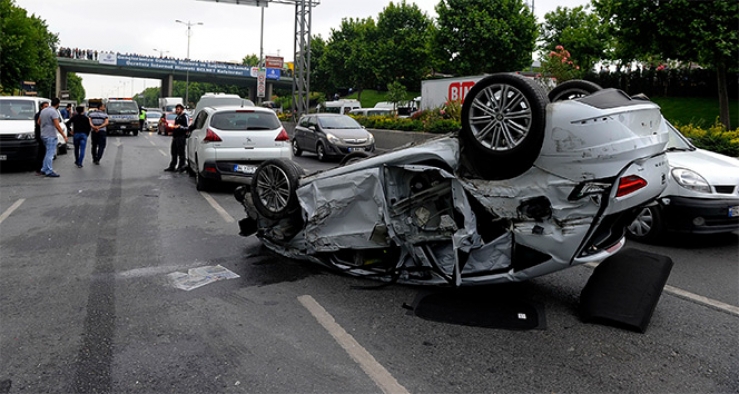 Trafik kazalarında 10 yılda 51 bin kişi yaşamını yitirdi
