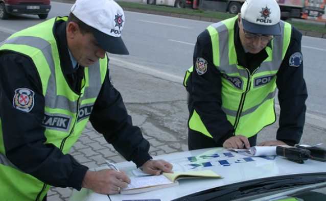 Trafik cezaları arttı, Hangi ceza ne kadar oldu?