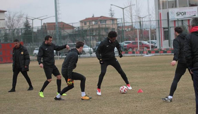 Eskişehirspor çalışmalarını tamamlandı