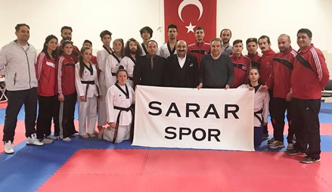 Sarar Sporcuları Milli Maçta