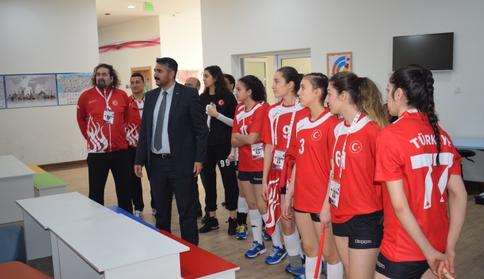 Şehir Koleji, Yunanları rahat geçti