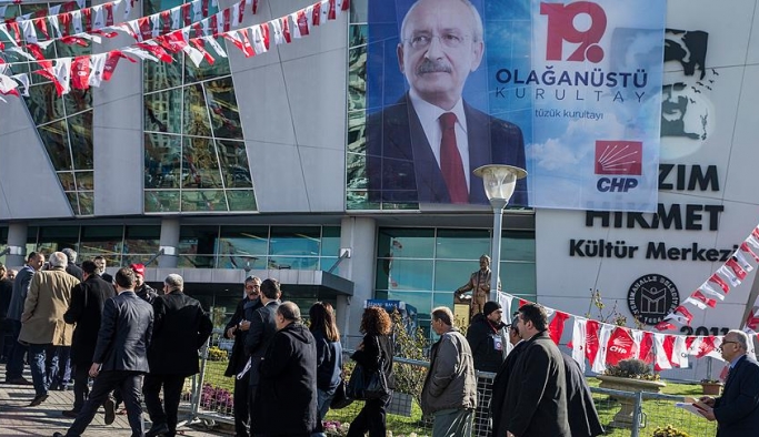 CHP'nin 19. Olağanüstü Kurultayı başladı