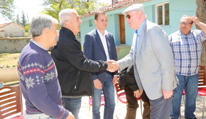 Kazım Kurt köylerde vatandaşla buluşmaya devam ediyor