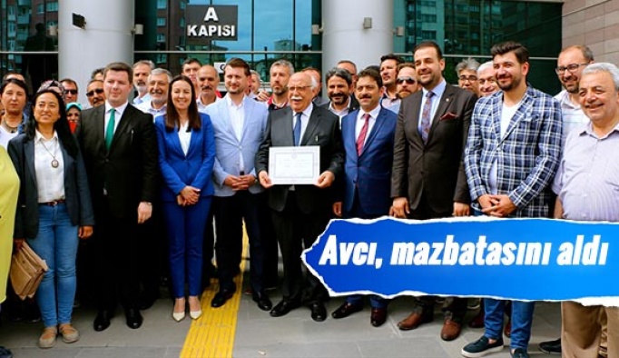 Nabi Avcı mazbatasını aldı