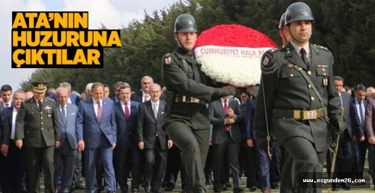 CHP'Lİ BELEDİYE BAŞKANLARI ANITKABİR'E GİTTİ