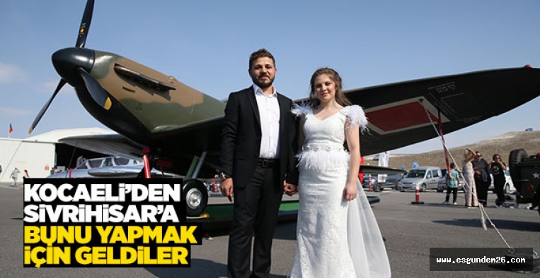 HAVA GÖSTERİLERİNDE SÜRPRİZ GELİN DAMAT