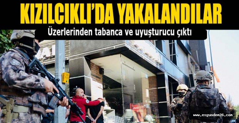 Polisinin 'dur' ihtarına uymayan 3 şüpheli kovalamacayla yakalandı