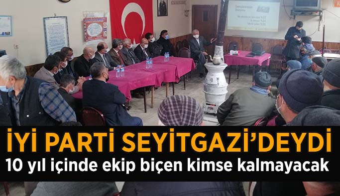 İYİ Parti vatandaşlarla buluşuyor