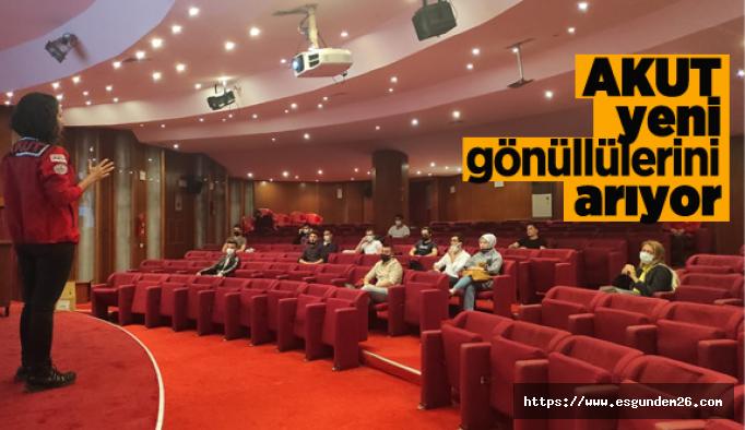 AKUT yeni gönüllülerini arıyor