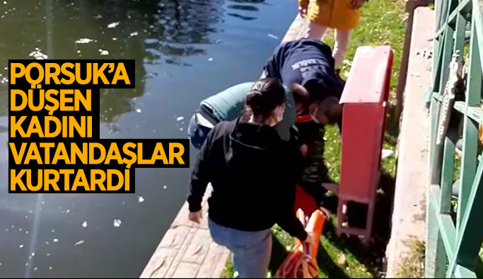 Porsuk Çayı'na düşen kadını vatandaşlar kurtardı