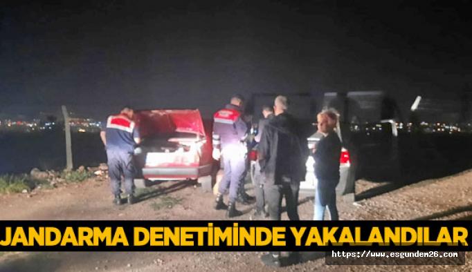 Jandarma ekiplerinin denetimlerinde 4 kişi gözaltına alındı