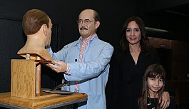 ESKİŞEHİR NAZLI ÇELİK'İ BÜYÜLEDİ
