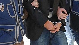 Hırsızlık için girdiği evde yakalandı