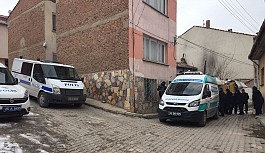 Yalnız yaşayan kadın can verdi