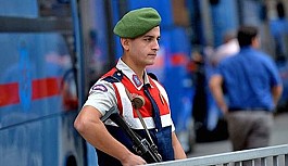 Jandarma göz açtırmıyor
