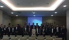 AK Gençlik Medya Toplantısında