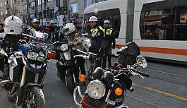 Tramvay yolunda motorlu araçlara ceza