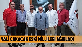 VALİ ÇAKACAK ESKİ MİLLİLERİ AĞIRLADI