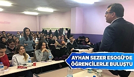 AYHAN SEZER, ESOGÜ’DE ÖĞRENCİLERLE BULUŞTU