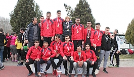 YUNUSEMRE MTAL VE SPOR LİSESİ’NDEN ÇİFTE ZAFER