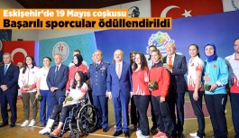 Başarılı sporcular ödüllendirildi