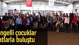 Engelli çocuklar atlarla buluştu