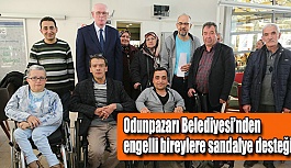 Odunpazarı Belediyesi’nden 55 engelli bireye sandalye desteği